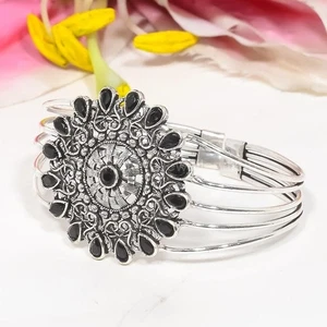 925 Sterling Silver Natural Black Spinel Wife Channel Set Handmade Cuff Jewelry - Picture 1 of 11