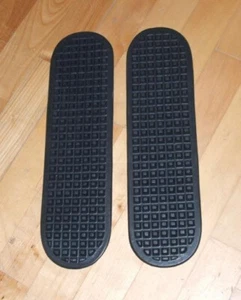 BSA Fußbrettgummi /Paar ohne Löcher. 25-8214. Footboard Rubbers - Picture 1 of 1