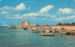 Fischereiflotte NAHA Okinawa, Japan Hafen, Boote 1965 Vintage Postkarte - Bild 1 von 1