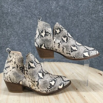 Botas de lavandería CL By para mujer 9 M botín sin cordones beige imitación cuero tacones Foto 1 de 4