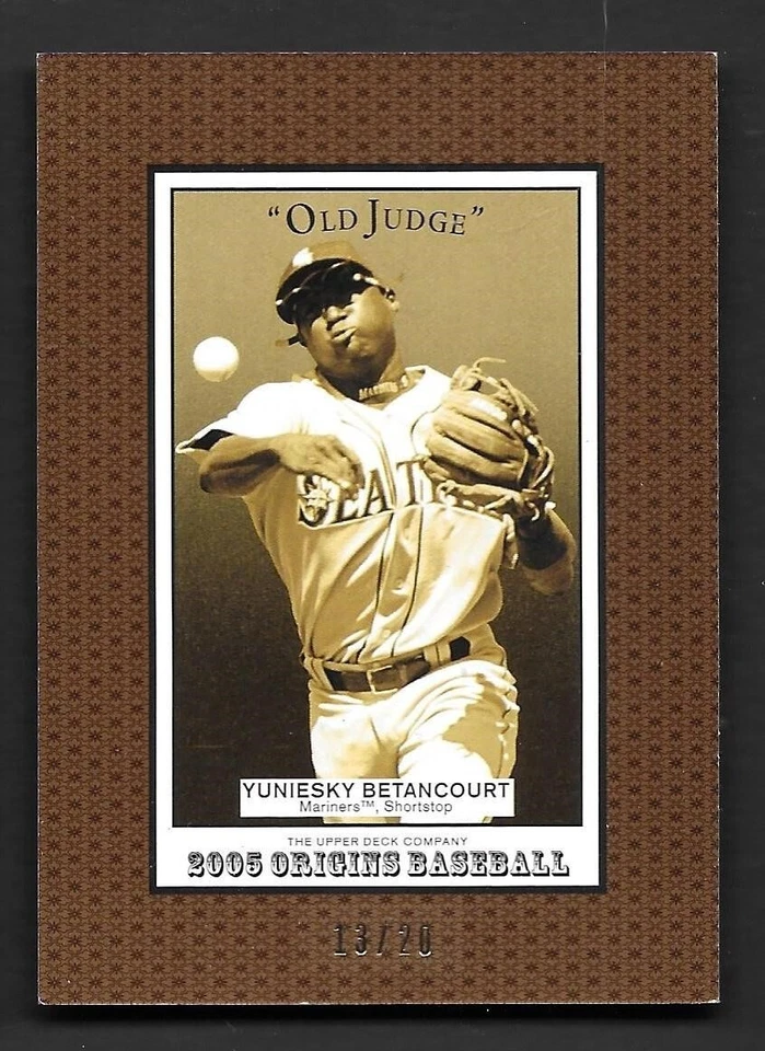 2005 Origins Old Judge Gold #216 Yuniesky Betancourt Seattle Mariners 13/20 - Image 1 of 1