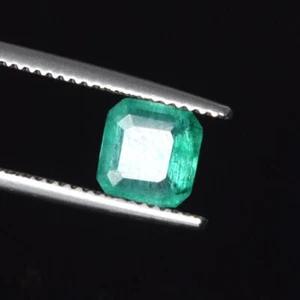 Green Emerald Square Cut Natural Gemstone, Non Heated Emerald 1.50 Ct. Loose Gem - Picture 1 of 6
