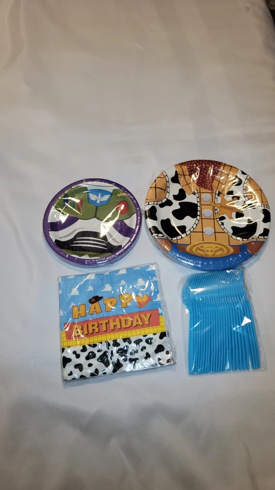 Suministros de fiesta de cumpleaños Toy Story, juego de decoraciones de fiesta Toy Story para niños Foto 1 de 4