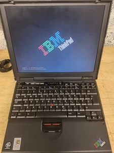 IBM Thinkpad T23 laptop Great condition 100% working - Afbeelding 1 van 11