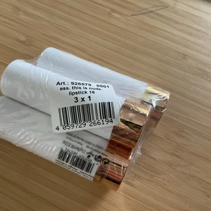 essence This is nude. Lipstick 16 - 0.12 oz Sealed Pack Of 3 - Picture 1 of 3