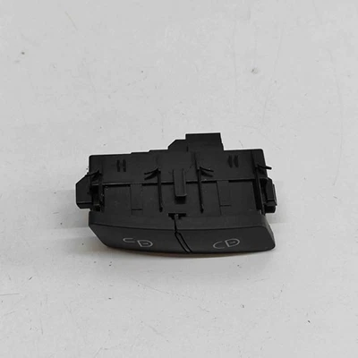 MERCEDES-BENZ GLE Coupe C292 Right Central Locking Switch A2929054700 2015 - Image 1 of 4