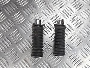 Suzuki VL 125cc Intruder Right Left Rear Footrests 1-001-244-490 - Picture 1 of 12