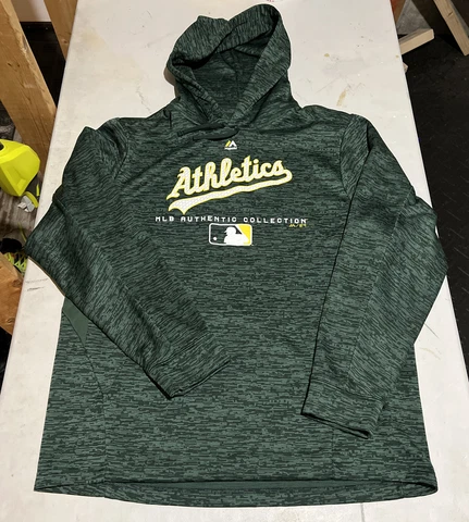 Men’s Majestic Oakland Athletics Authentic Collection Hoodie Large Cover