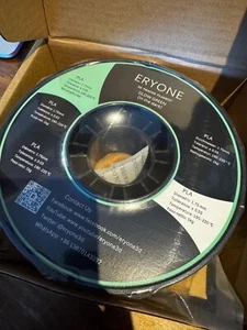 Eryone Glow Green in the Dark filament,PLA Filament 1.75mm, Glow in the Dark PLA - Photo 1/3