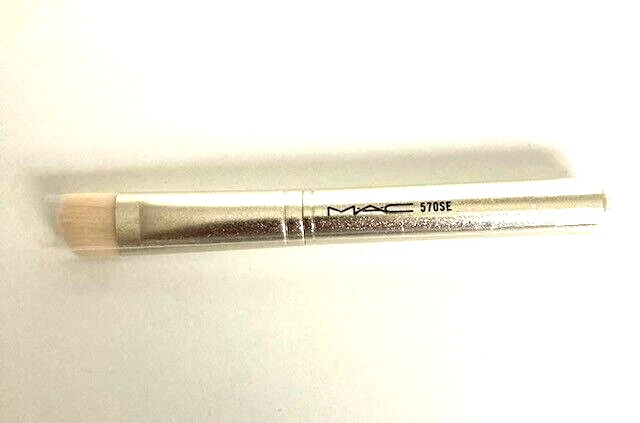 MAC Brush 570 SE Angled Large Eye Shadow Brush Free Shipping - Image 1 of 1