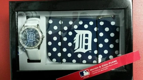 MLB Detroit Tigers Women's Watch and Coin Purse Cover