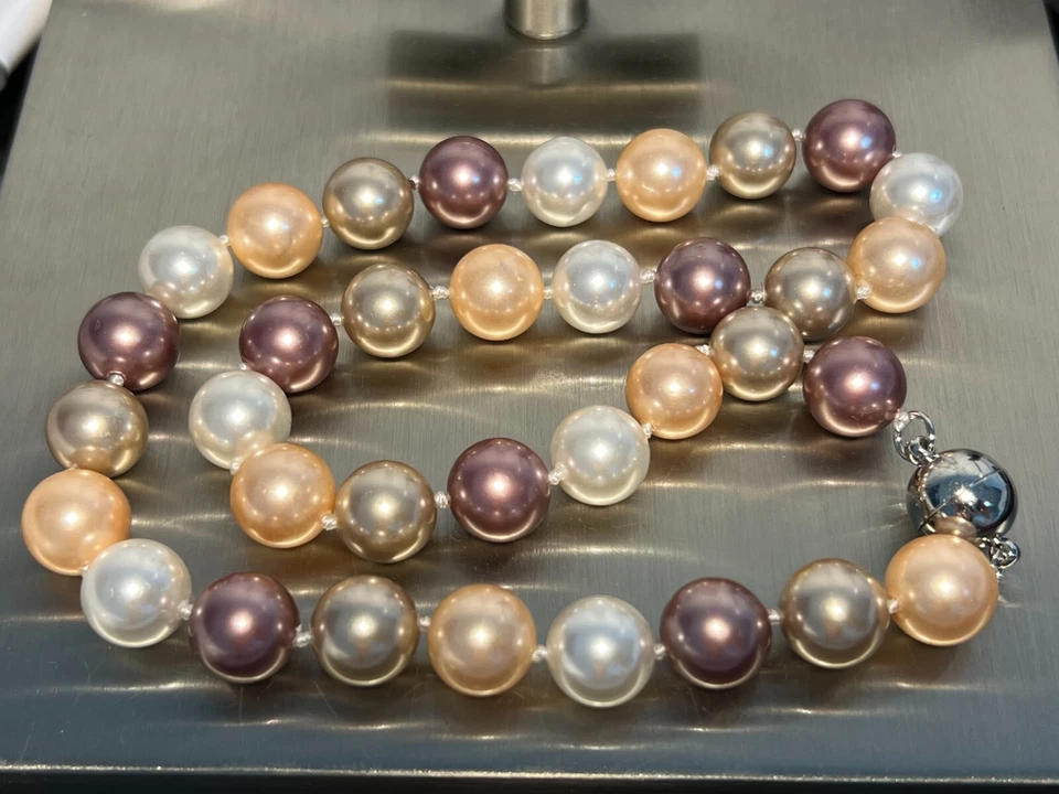 Muschelkernperlen Collier Kette multi Länge 50 cm ! Magnet ! Perlen 12 mm 118 - Bild 1 von 1