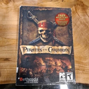 Piratas del Caribe PC CD-ROM Juego 2003 Disney, Bethesda Probado - Caja Grande - Imagen 1 de 5