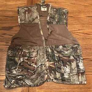 RED HEAD Camo Hunting Game Pouch Fishing Full Zip Vest Size Medium Outdoor - Picture 1 of 3