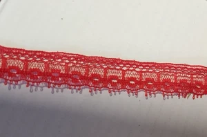 300+ yardas - Borde de encaje ROJO - 1/2" - Textiles nativos - #22250 - Rojo - Red 208500 - Imagen 1 de 3