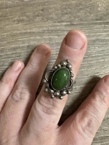 vintage sterling silver ring Jade Size See Pics Bin 6 - Picture 1 of 3