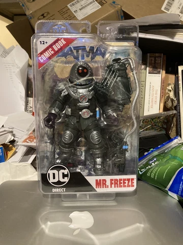 DC Direct Page Punchers Batman Fighting The Frozen Comic MR. FREEZE McFarlane 7” Cover