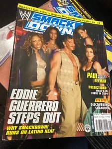 Revista WWE SMACKDOWN enero 2004 - Eddie Guerrero - Imagen 1 de 3