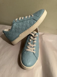 Coach Blue Leather Signature Embossed Clip Low Top Sneakers Women's Sz 9B - Picture 1 of 9