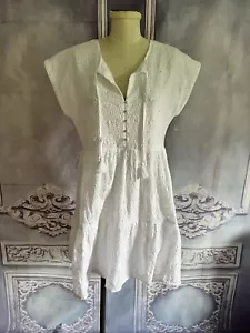 VINEYARD VINES Babydoll-Kleid weiß Blumen Ösen SMALL Knopfleiste Quasten  - Bild 1 von 9