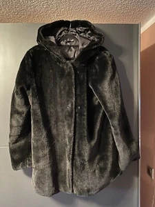 Pelzjacke - Bild 1 von 2