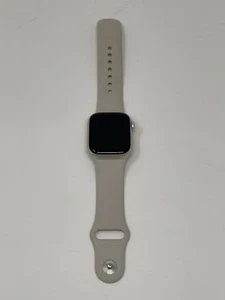 Apple Watch Series 9 41mm Starlight Aluminiowa obudowa Starlight Band GPS Dobry - Zdjęcie 1 z 4