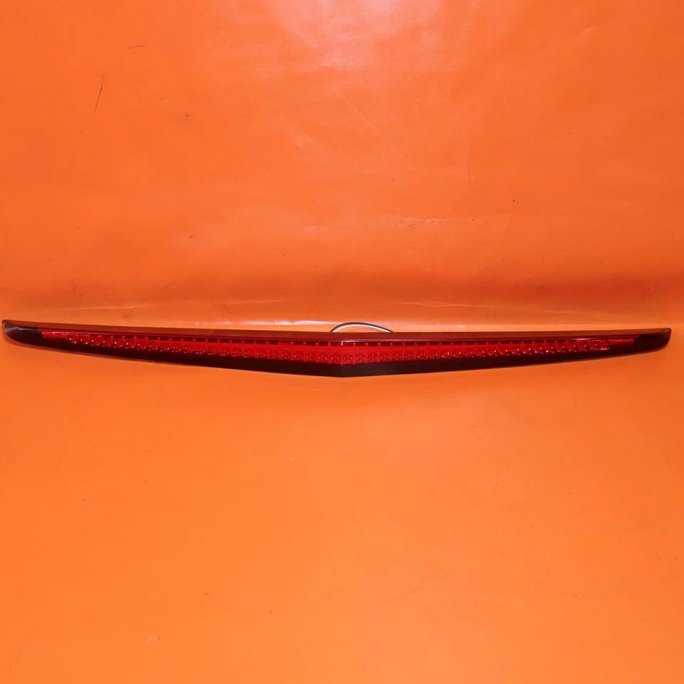 CADILLAC CTS 3RD BRAKE LIGHT 2008 2009 2010 2011 2012 2013 25902184 OEM - Image 1 of 4