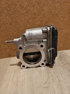 Toyota Prius 2013-2015 1,8 L carrocería del acelerador OEM 2203037060 Foto 1 de 4