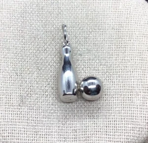 Vintage Sterling Silver 925 Bowling Pin & Ball Pendant X890 - Picture 1 of 4