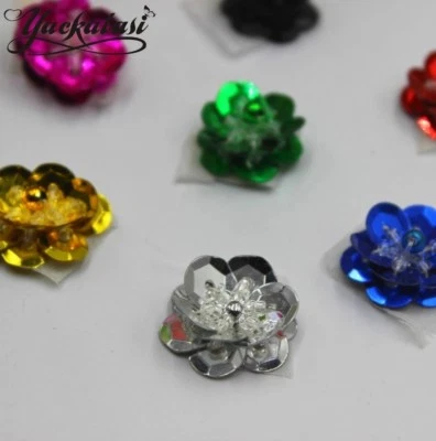 Reino Unido 24 cores flor de lantejoulas 2cm costura aplique fantasia dança tricô acabamento rosa - Imagem 1 de 4