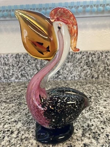 Schöne mundgeblasene Glaskunst Pelikan Figur Fisch im Maul 7 Zoll - Bild 1 von 3
