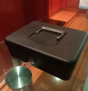 caja fuerte en buen estado - Imagen 1 de 3
