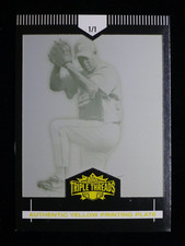 2007 Topps Triple Threads Greg Maddux Yellow Printing Plate 1/1