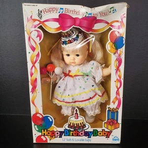 De colección Nuevo de Lote Antiguo Eugene Feliz Cumpleaños Bebé Muñeca Vestido Fiesta Sombrero Globos Ojos Dormidos - Imagen 1 de 12