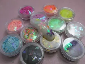 Nail art Flower Petals Glitter Spangles set of 12 - Picture 1 of 12