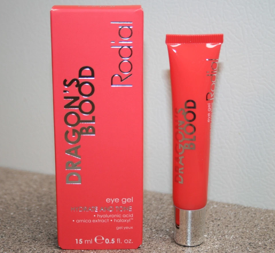 RODIAL Dragon's Blood Eye Gel 0.5oz / 15 ml Hidratante Tamaño Completo $97.50 Foto 1 de 1