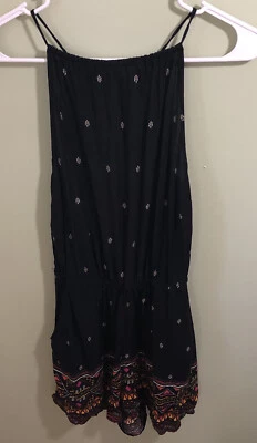 Mameluco H&M Colección Coachella Juniors Negro Patrón Geométrico Talla 6 EE. UU. Foto 1 de 4