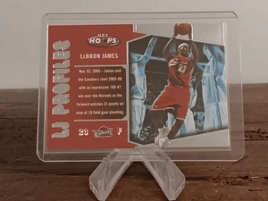 2005-06 NBA Hoops Basketball - LJ Profiles - LeBron James #LBJ-30 - Bild 1 von 2