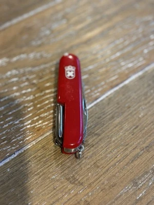 Navaja suiza | 10 funciones | Foto 1 de 4