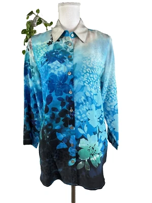 Soft Surroundings Blouse size Small Petite Blue Floral Silk Cottage Core Stretch - Image 1 of 4