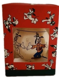 Disney Store Christmas Holiday Goofy Glass Ball Ornament Vintage - Picture 1 of 4
