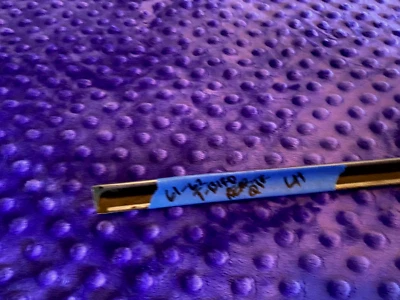 Ford Thunderbird 1961-1962 OEM exterior guardabarros trasero moldura superior izquierda Foto 1 de 4