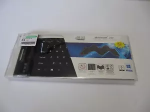 NEW Adesso SlimTouch 232 Antimicrobial Waterproof Flex Keyboard USB - Picture 1 of 6