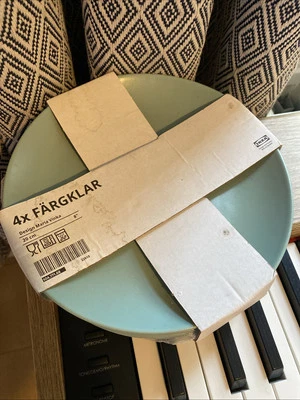 4 x Ikea FARGKLAR Side Plates 8" Green - Image 1 of 4