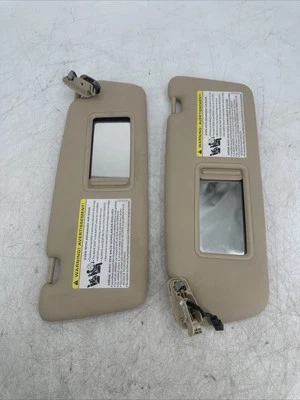 Parasol delantero derecho e izquierdo OEM AUDI A4 S4 S5 Q5 2009-2016 Foto 1 de 4