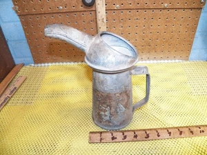Bote de aceite galvanizado vintage de 1 cuarto con boquilla - Imagen 1 de 9