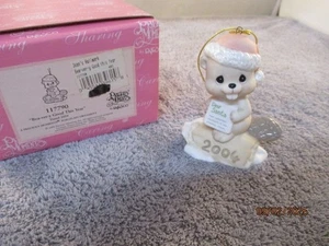 2004 Precious Moments Bea-Ver-Y Buono Quest'anno Ornamento #117790 Con Scatola - Foto 1 di 2