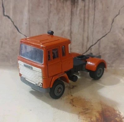 Vintage 1:50 Arpra Supermini Scania LKS 141 Diecast Semi Truck Tractor Cab Model - Image 1 of 4