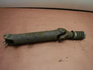 Jeep Wrangler TJ 97-02 2.5 4 Cyl Manual 4.0Auto Rear Driveshaft  13.5"  - Picture 1 of 3