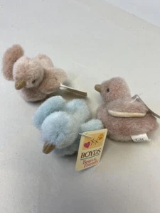 LOT OF 3 BOYDS BEARS AND FRIENDS PLUSH BIRDS PINK AND BLUE - Picture 1 of 2
